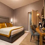 Royal Rooms Corso