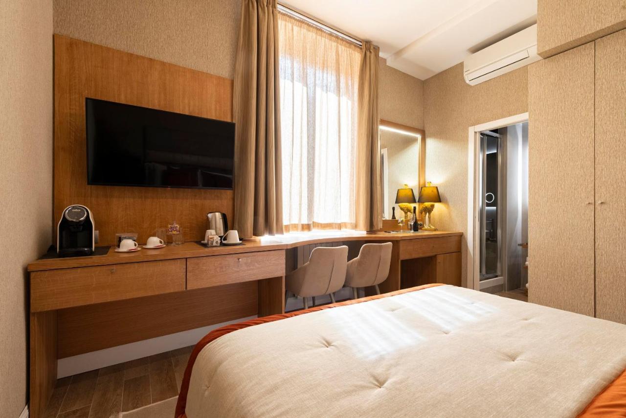 Royal Corso Guest house 2*