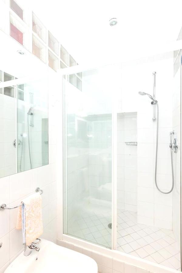 Royal Corso Guest house